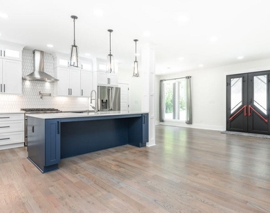 4056 Ashford Dunwoody Road Ne - Photo Thumbnail 15