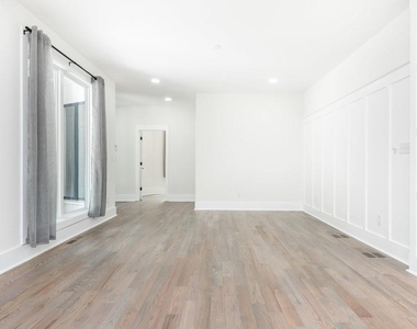4056 Ashford Dunwoody Road Ne - Photo Thumbnail 20