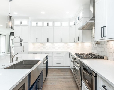 4056 Ashford Dunwoody Road Ne - Photo Thumbnail 30