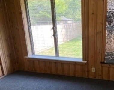 13841 Forest Avenue - Photo Thumbnail 11
