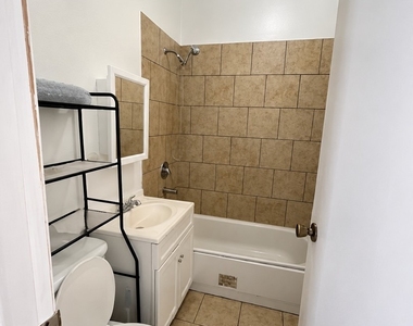 13841 Forest Avenue - Photo Thumbnail 10