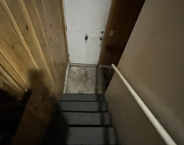 13841 Forest Avenue - Photo Thumbnail 5