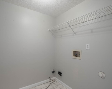 3158 Parfait Place - Photo Thumbnail 38