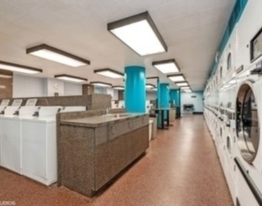 5415 N Sheridan Road - Photo Thumbnail 19