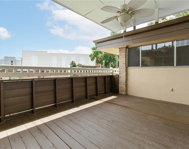 346 Carpenter Drive - Photo Thumbnail 46