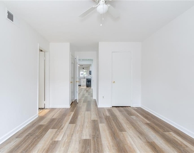 346 Carpenter Drive - Photo Thumbnail 39