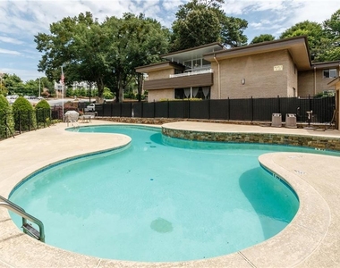 346 Carpenter Drive - Photo Thumbnail 54