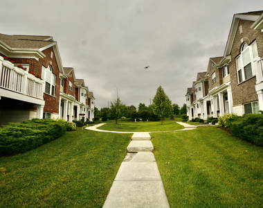 2953 Madison Drive - Photo Thumbnail 16