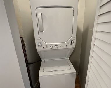 5735 W Wellington Avenue - Photo Thumbnail 12
