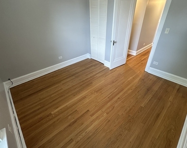 5735 W Wellington Avenue - Photo Thumbnail 11