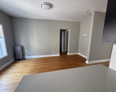 836 E 53rd Street - Photo Thumbnail 10