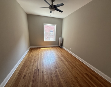 836 E 53rd Street - Photo Thumbnail 12