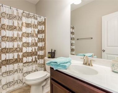 335 Beacons Place - Photo Thumbnail 4