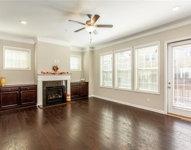 335 Beacons Place - Photo Thumbnail 14