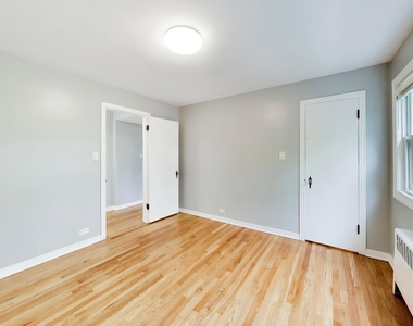 6405 N Normandy Avenue - Photo Thumbnail 13