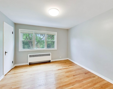 6405 N Normandy Avenue - Photo Thumbnail 12