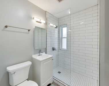 6405 N Normandy Avenue - Photo Thumbnail 15