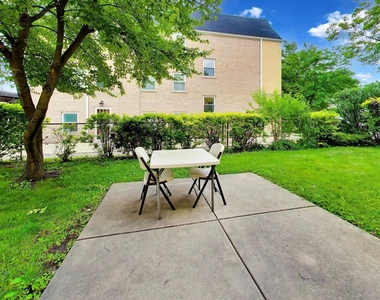 6405 N Normandy Avenue - Photo Thumbnail 18