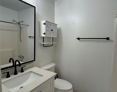 1453 Springleaf Circle Se - Photo Thumbnail 7