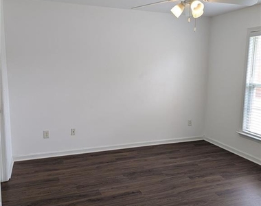 13354 Marrywood Drive - Photo Thumbnail 12