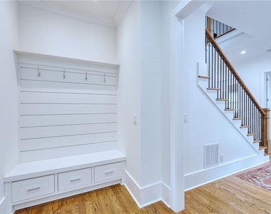 2975 Osborne Road Ne - Photo Thumbnail 24