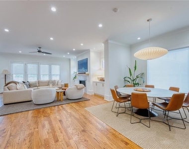 2975 Osborne Road Ne - Photo Thumbnail 8