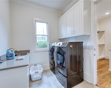2975 Osborne Road Ne - Photo Thumbnail 19