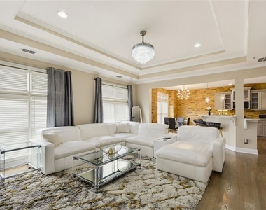 1165 Laurel Place Se - Photo Thumbnail 8