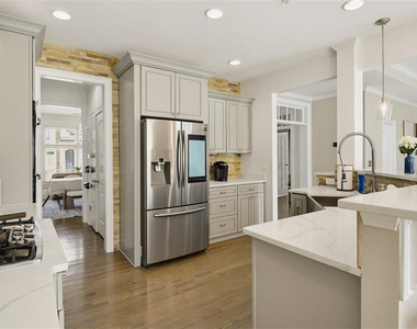 1165 Laurel Place Se - Photo Thumbnail 16