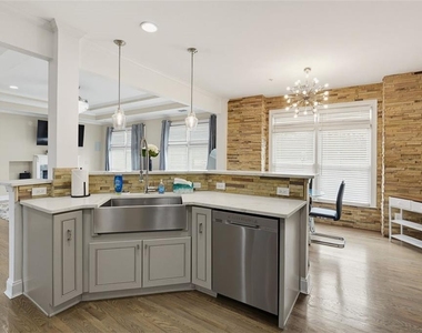 1165 Laurel Place Se - Photo Thumbnail 17