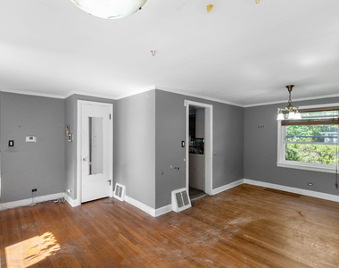 407 Dodge Avenue - Photo Thumbnail 2