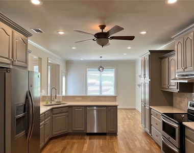194 Sweetwater Ridge - Photo Thumbnail 10
