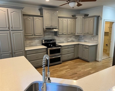 194 Sweetwater Ridge - Photo Thumbnail 11