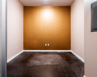 333 Nelson Street Sw - Photo Thumbnail 10