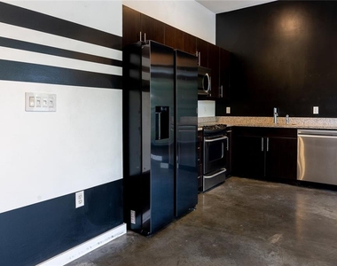 333 Nelson Street Sw - Photo Thumbnail 8