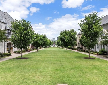323 S Esplanade - Photo Thumbnail 41