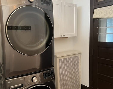 4507 N Campbell Avenue - Photo Thumbnail 17