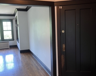 4507 N Campbell Avenue - Photo Thumbnail 2
