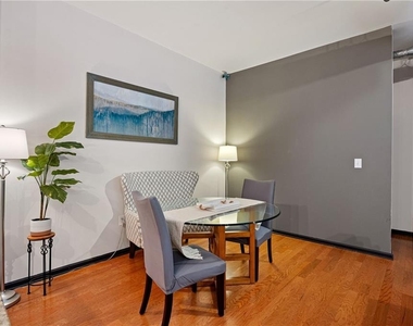 5300 Peachtree Road - Photo Thumbnail 9
