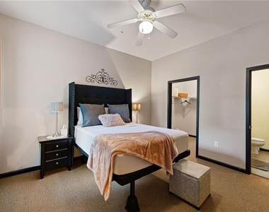 5300 Peachtree Road - Photo Thumbnail 19