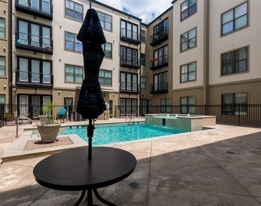 5300 Peachtree Road - Photo Thumbnail 41