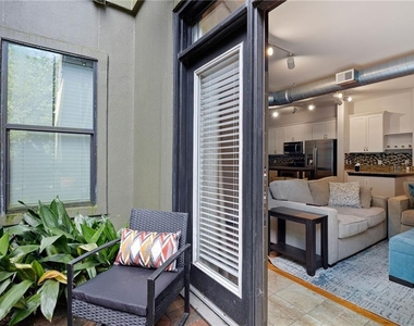 5300 Peachtree Road - Photo Thumbnail 14