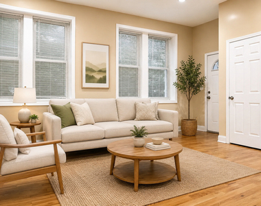 712 S Aberdeen Street - Photo Thumbnail 2