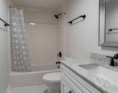 77 Joy Street - Photo Thumbnail 10