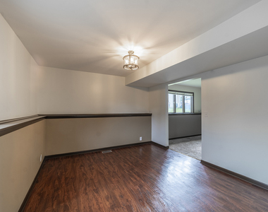 77 Joy Street - Photo Thumbnail 7