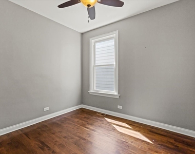 5344 W Eddy Street - Photo Thumbnail 9