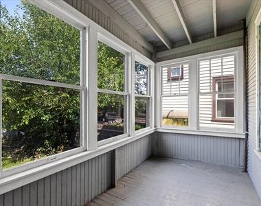 5344 W Eddy Street - Photo Thumbnail 8
