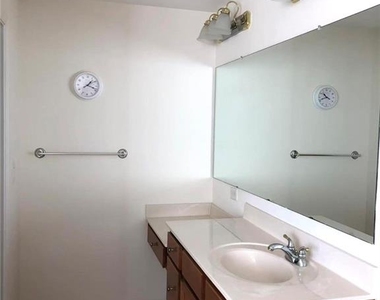 5876 Rue Villa Lane - Photo Thumbnail 10