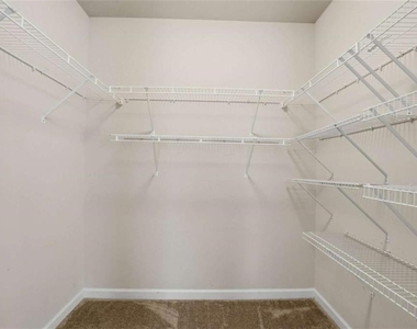 514 Altama Way - Photo Thumbnail 16