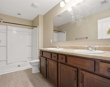 514 Altama Way - Photo Thumbnail 15